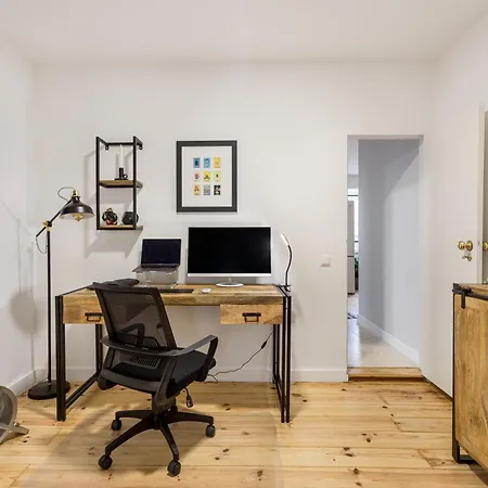 Joivy Chic In Trendy Area Apartment